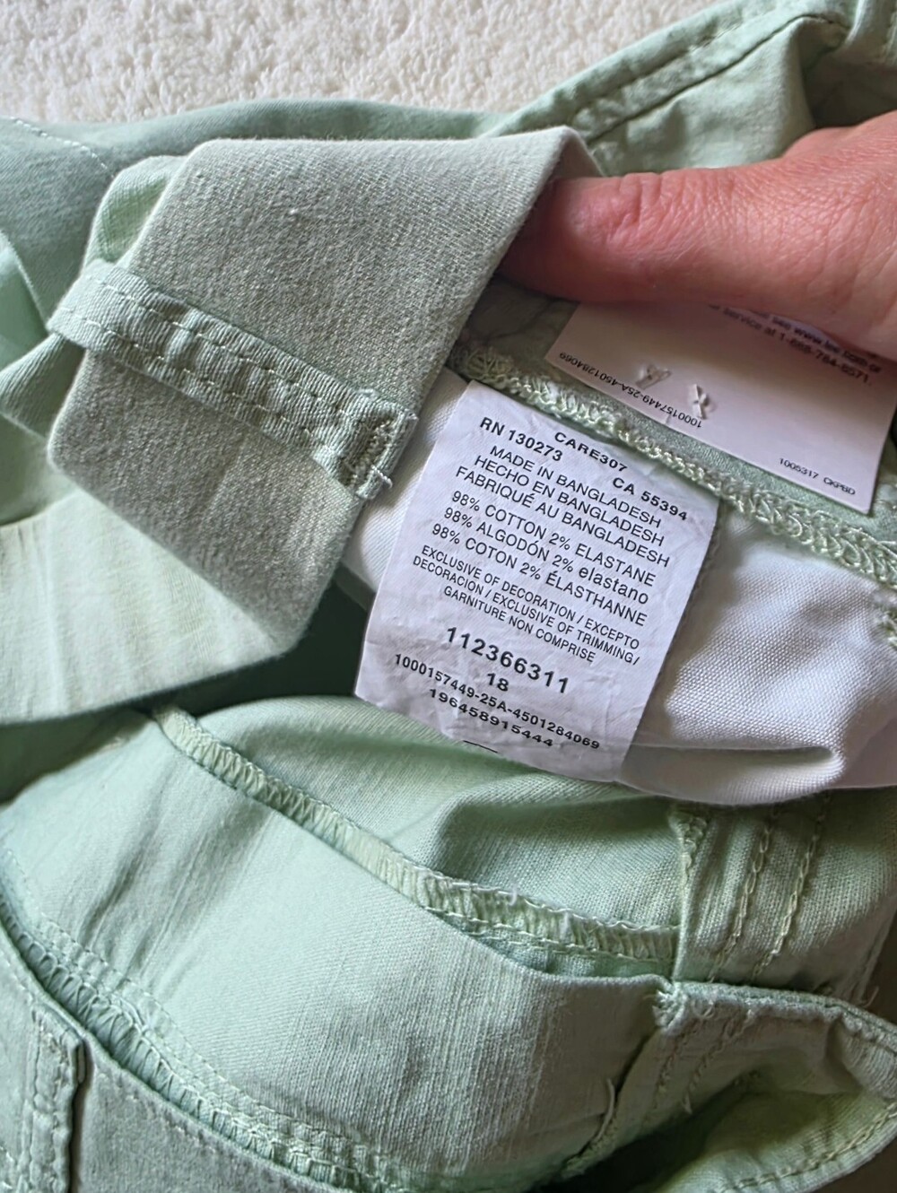 New Lee Women's Comfort Waist 5" summer soft sage cotton Cargo Shorts, Size XXL - Picture 7 of 12